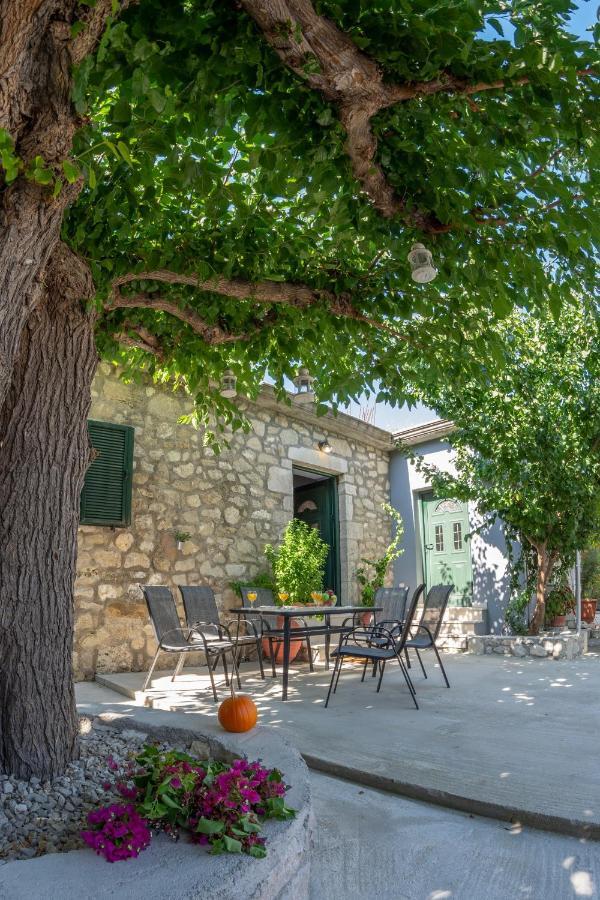 Villa Mouria Pinakokhorion Exterior photo